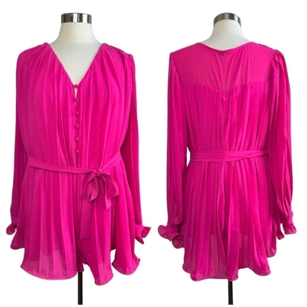 ENDLESS ROSE Found Love Pleated Romper size S - Picture 12 of 16